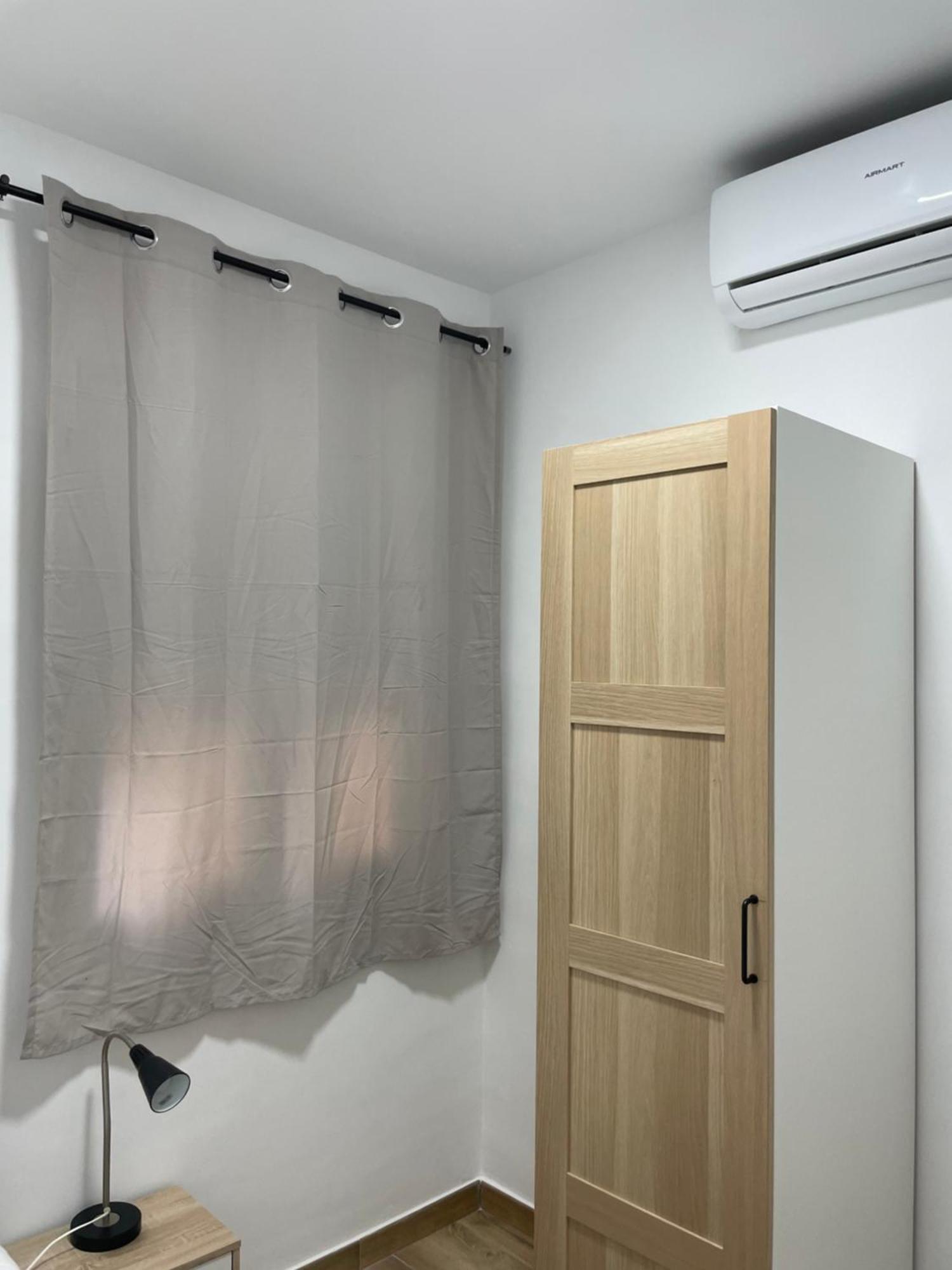 Apartamentos Tarradellas Sants Estacio Barcelona Exteriör bild