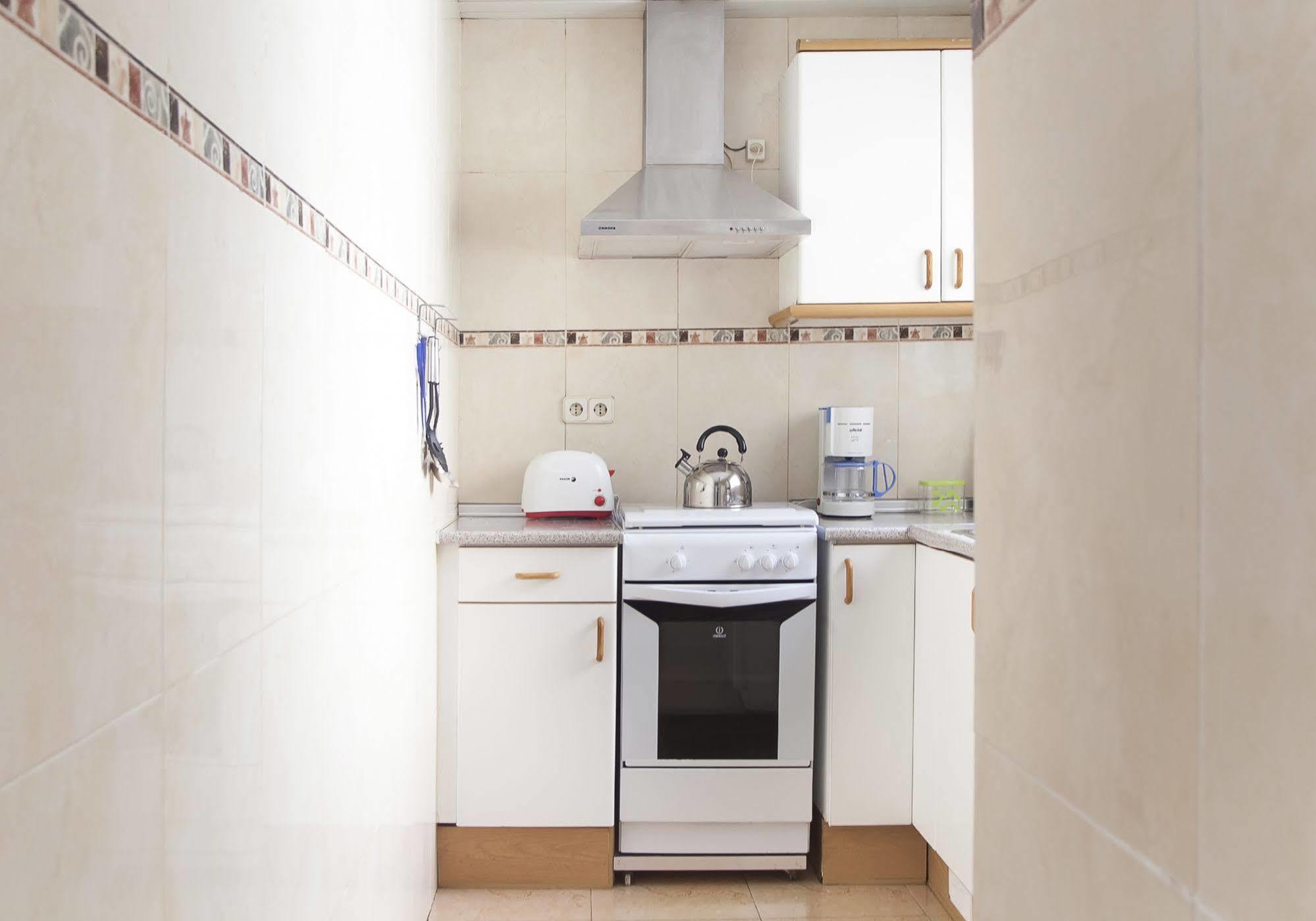Apartamentos Tarradellas Sants Estacio Barcelona Exteriör bild