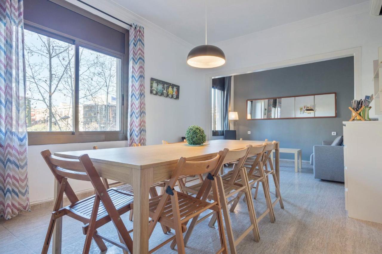 Apartamentos Tarradellas Sants Estacio Barcelona Exteriör bild